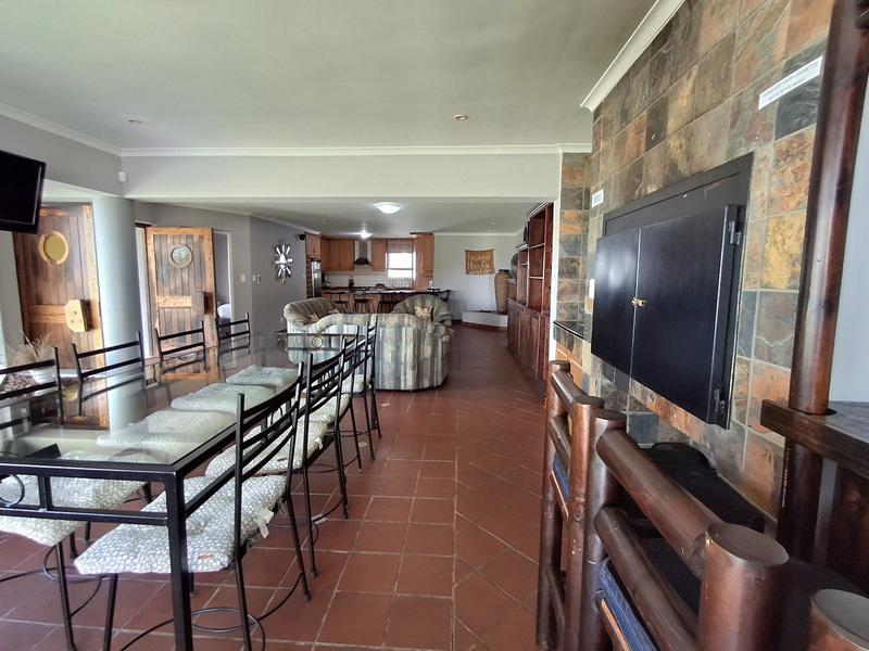 4 Bedroom Property for Sale in Britannia Bay Western Cape
